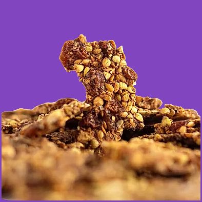 Granola และ Sneki